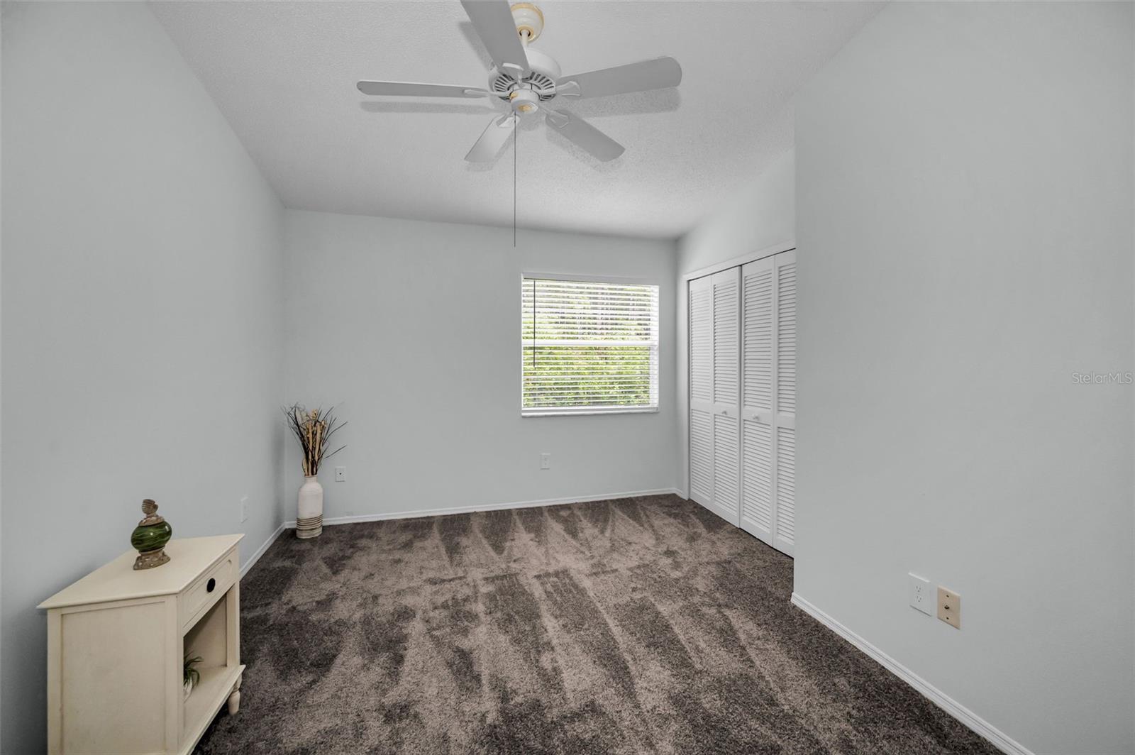 FOX CHASE TWNHMS - Residential Lease