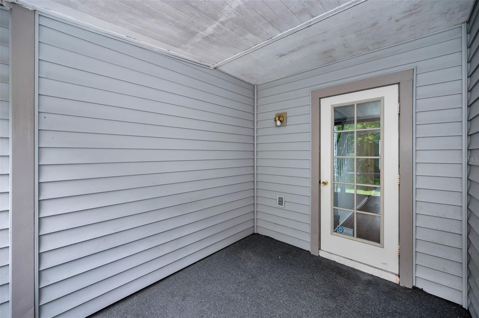 FOX CHASE TWNHMS - Residential Lease