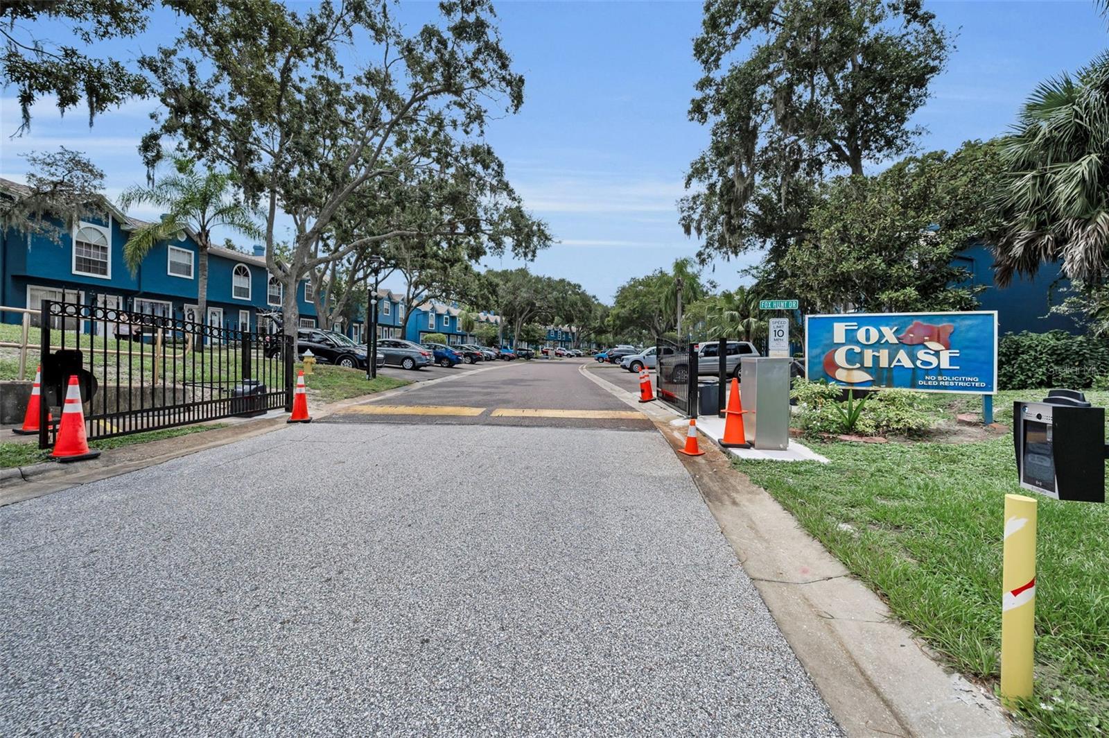 FOX CHASE TWNHMS - Residential Lease