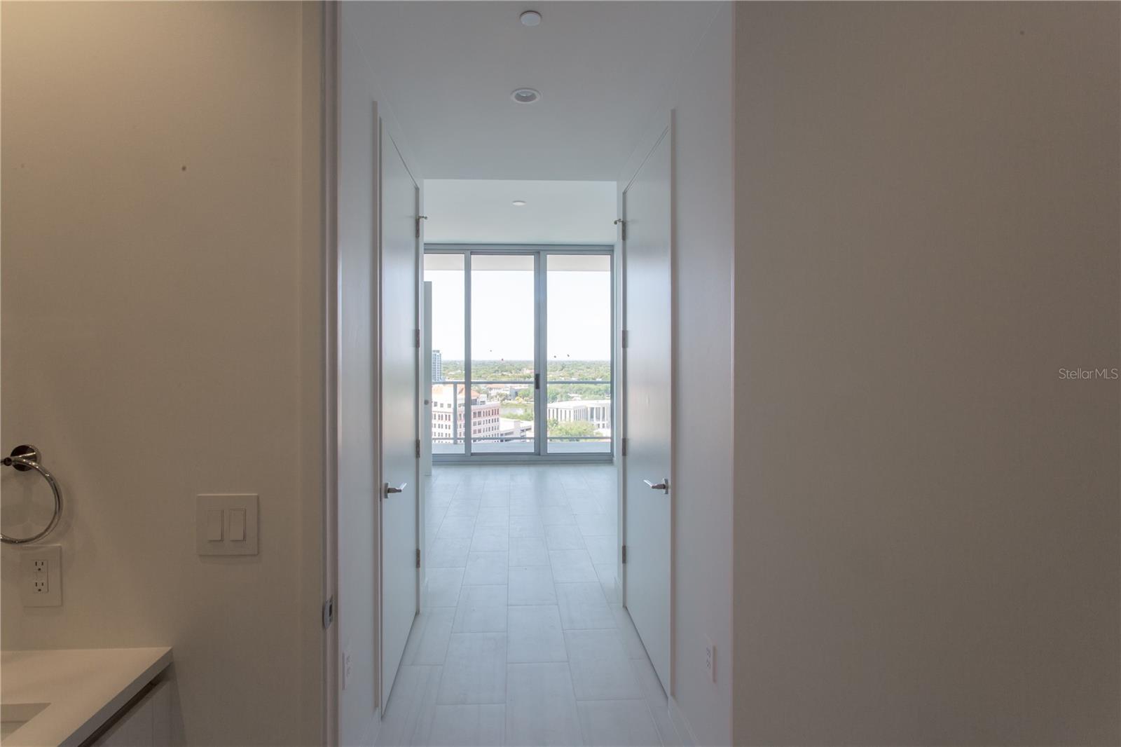 400 CENTRAL - Residential