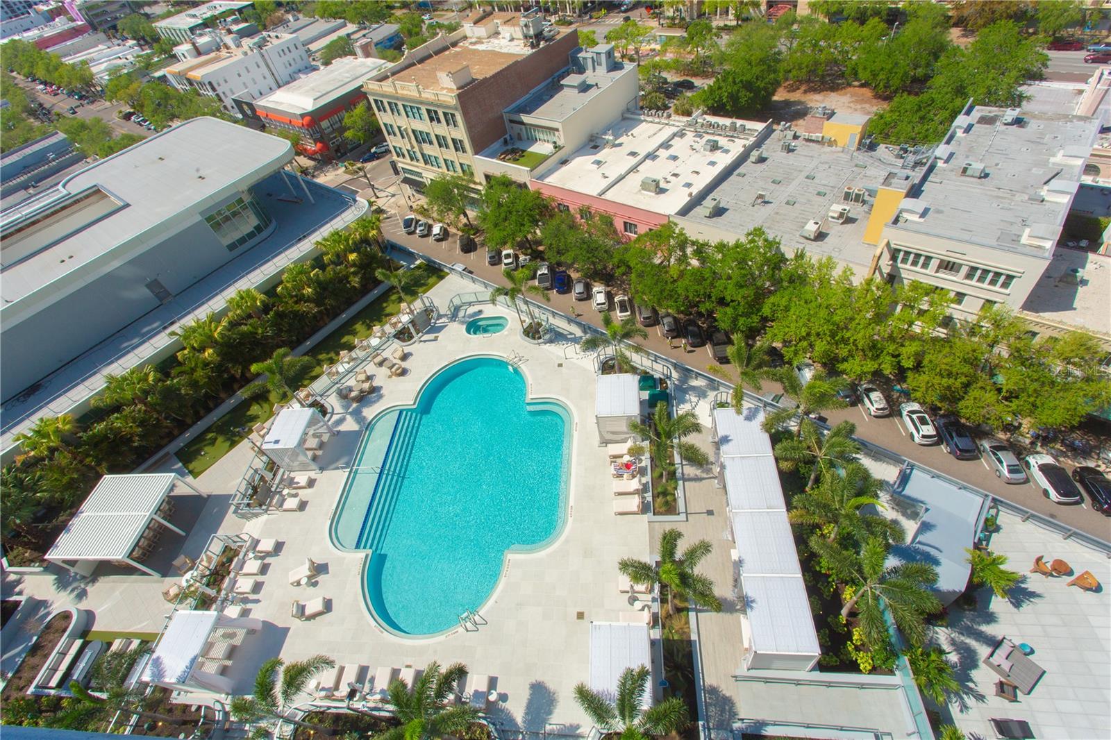 400 CENTRAL - Residential