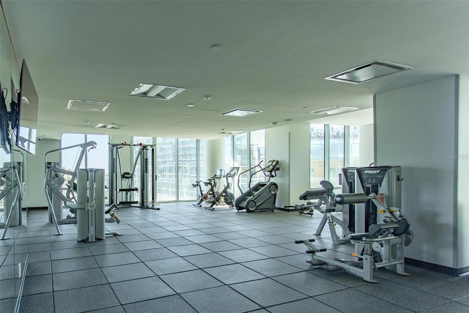 400 CENTRAL - Residential