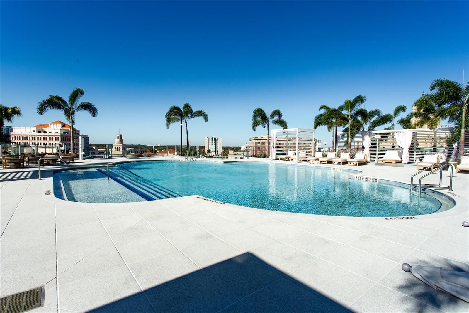 400 CENTRAL - Residential