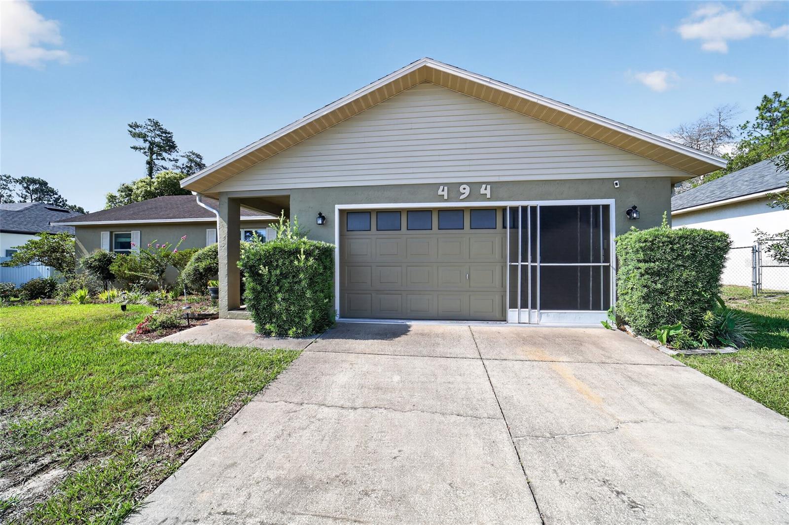 494 MARION OAKS MANOR