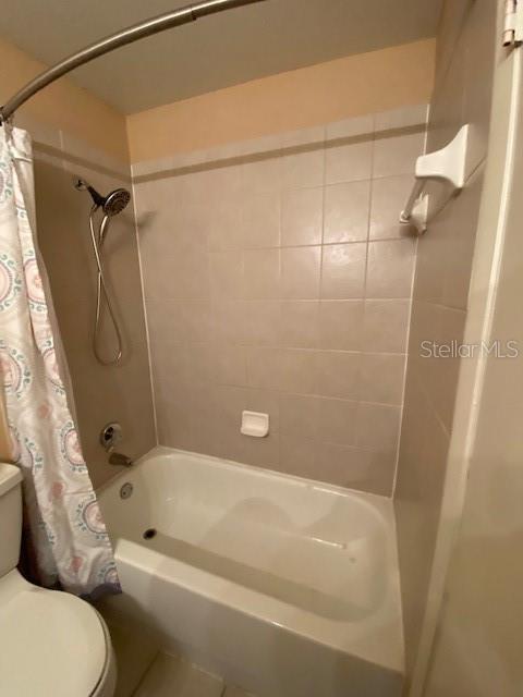 LEXINGTON PLACE - Residential Lease