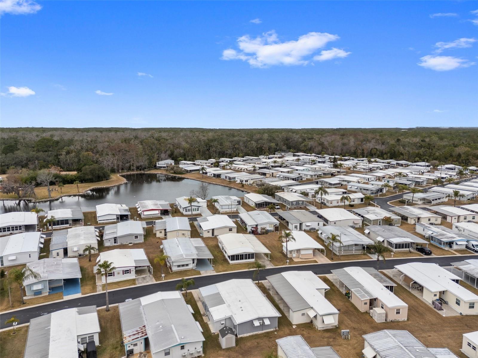 SENATE MANOR - Residential