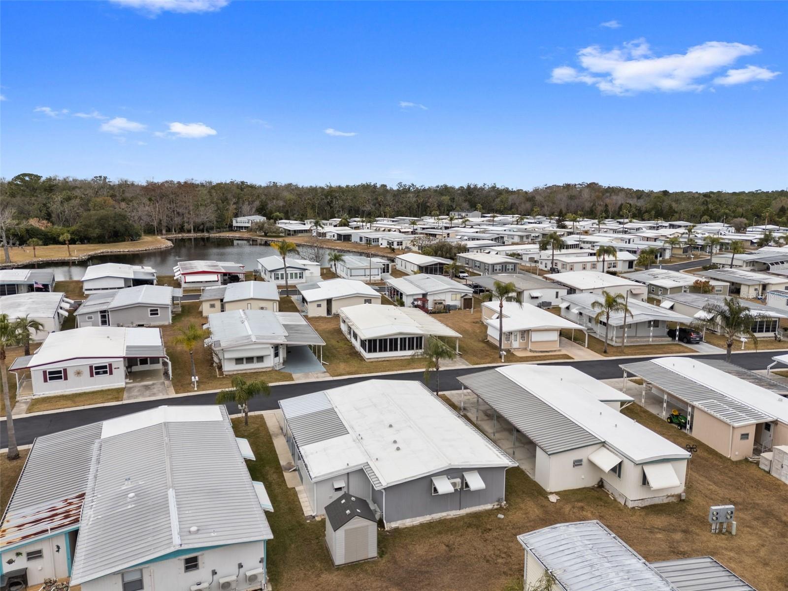 SENATE MANOR - Residential