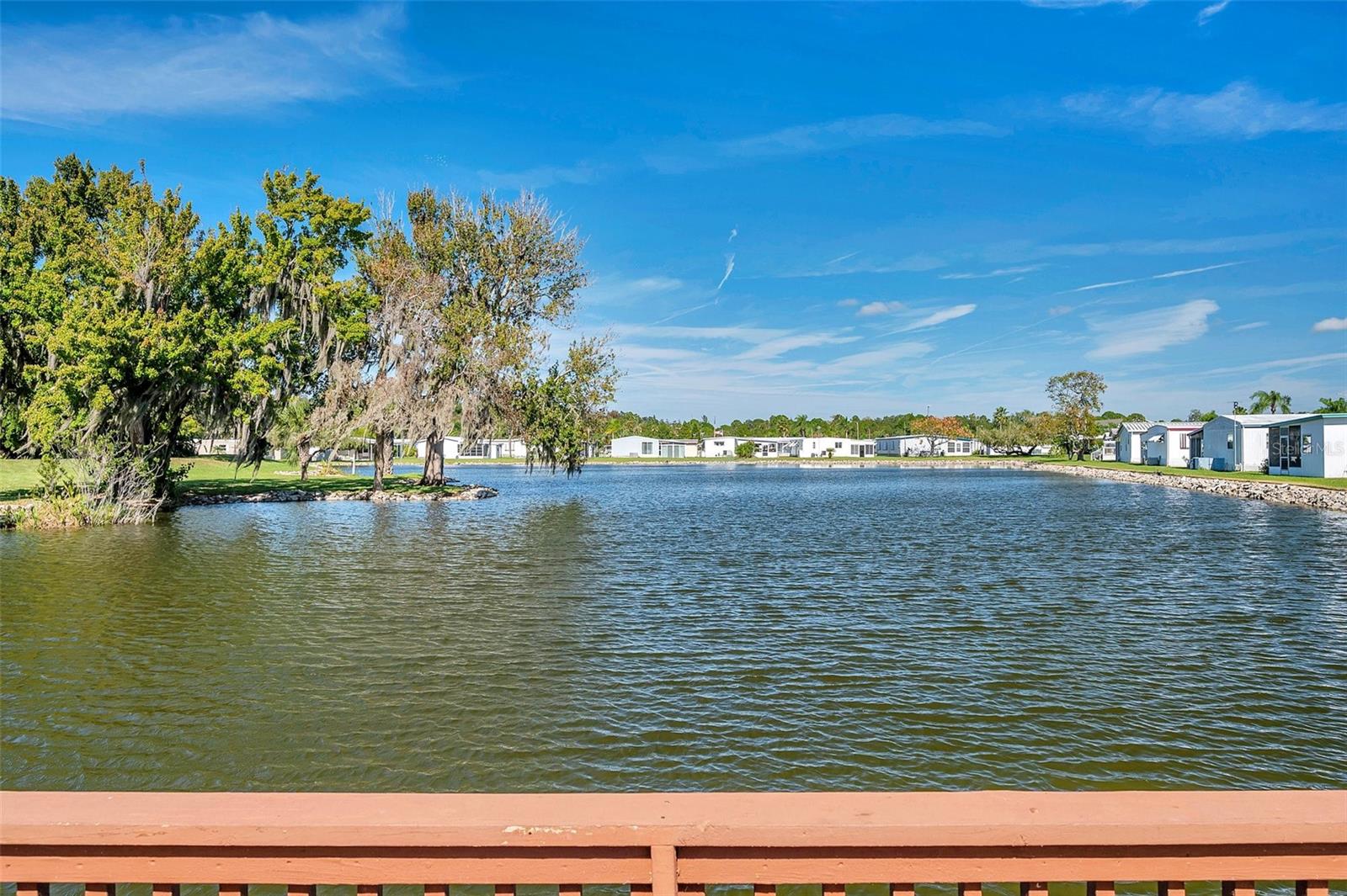 SENATE MANOR - Residential