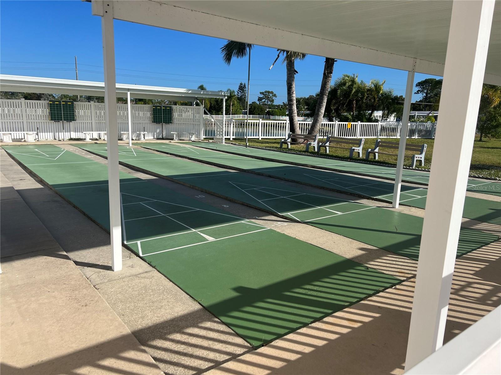 VENETIAN ESTATES - Residential