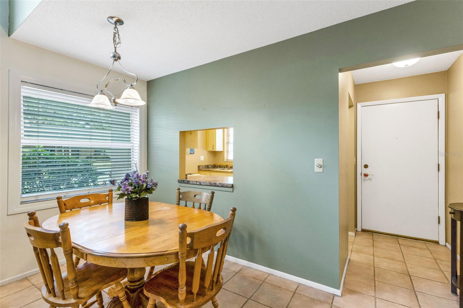 VILLAGE GARDENS PH 1 - Residential