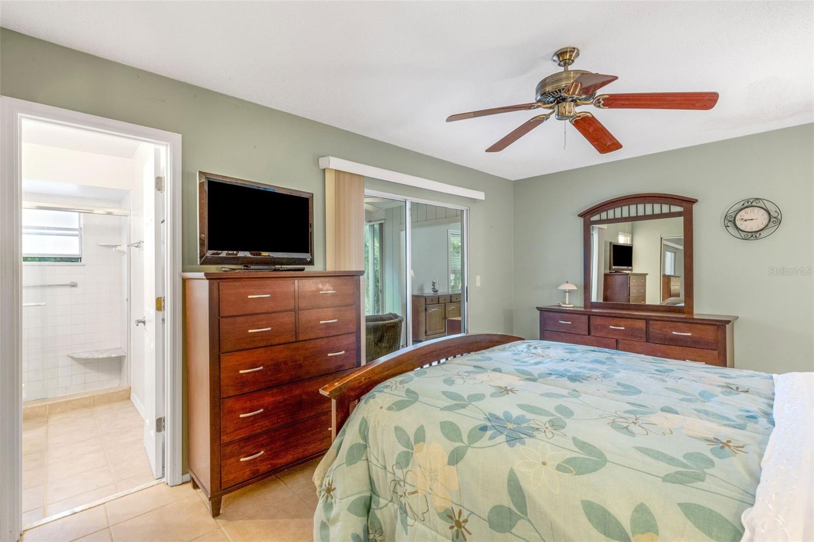 VILLAGE GARDENS PH 1 - Residential