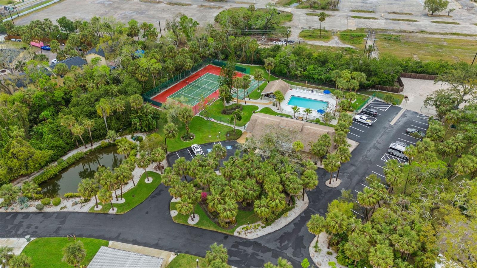 VILLAGE GARDENS PH 1 - Residential