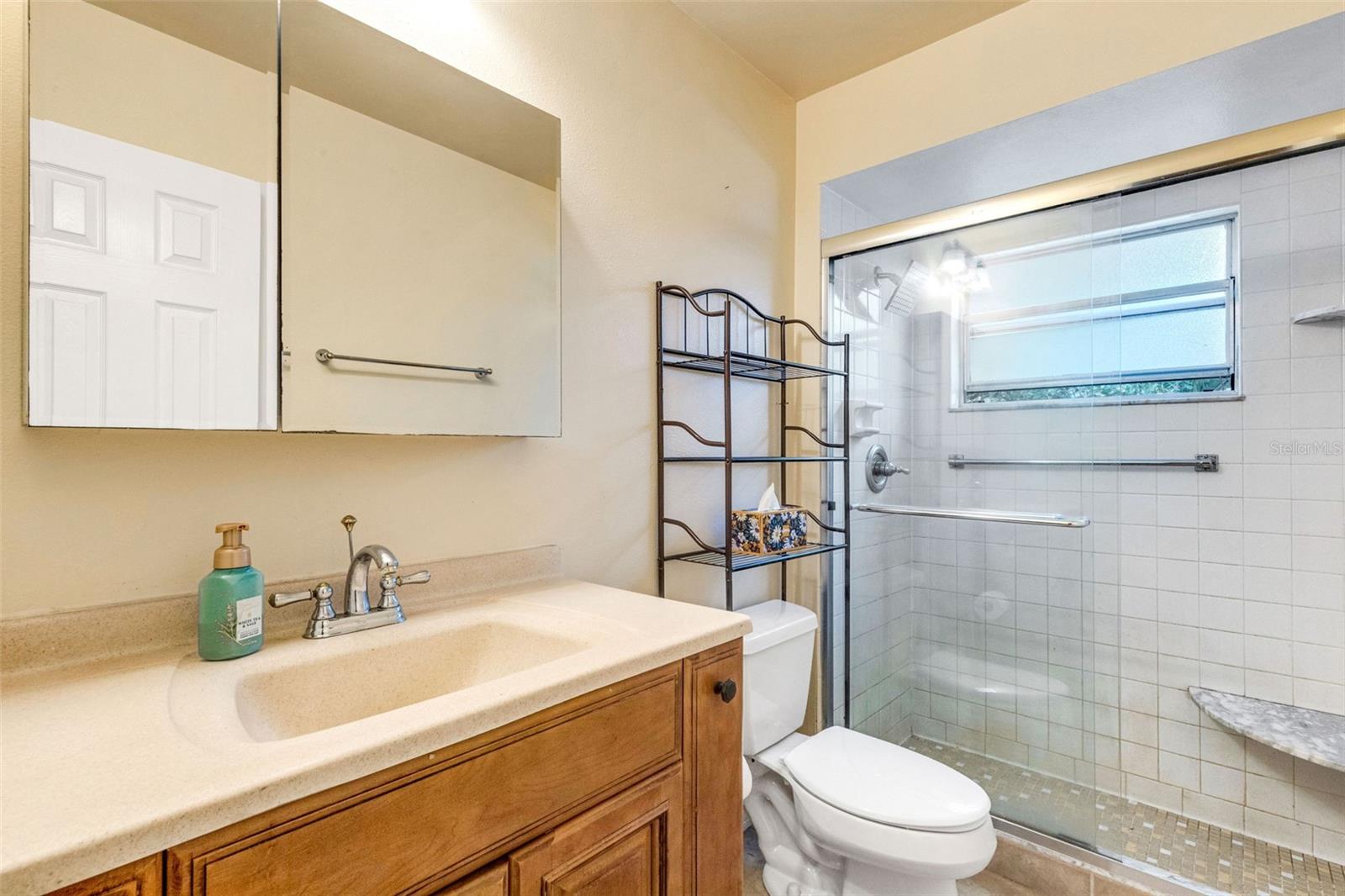 VILLAGE GARDENS PH 1 - Residential