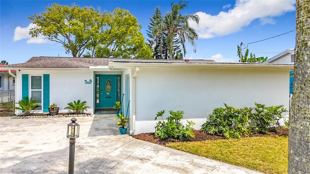 Photo of 4920 Pelican Drive, New Port Richey, FL 34652 (MLS # TB8380813)