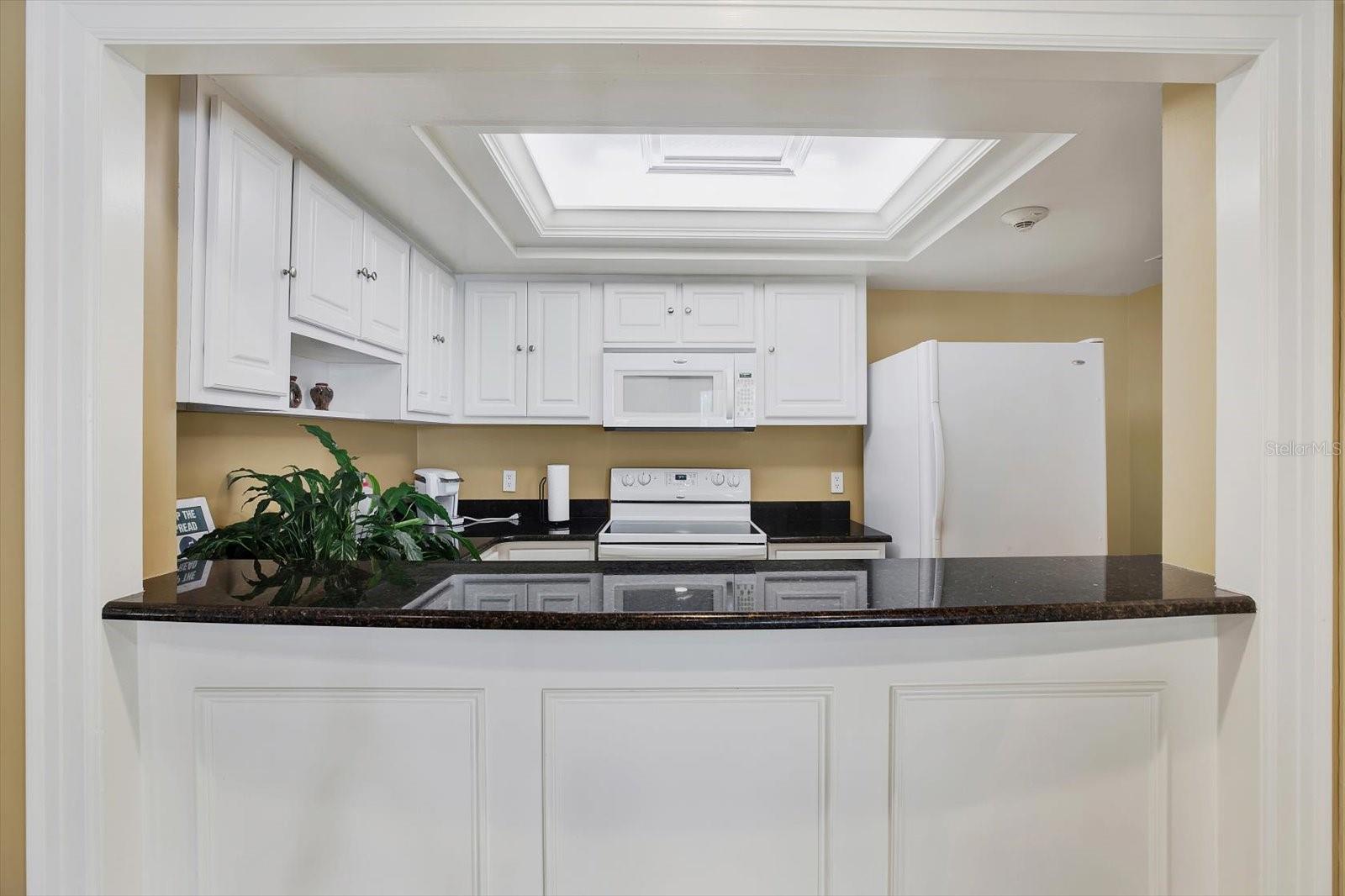 BAYSHORE DIPLOMAT A CONDOMINIU - Residential