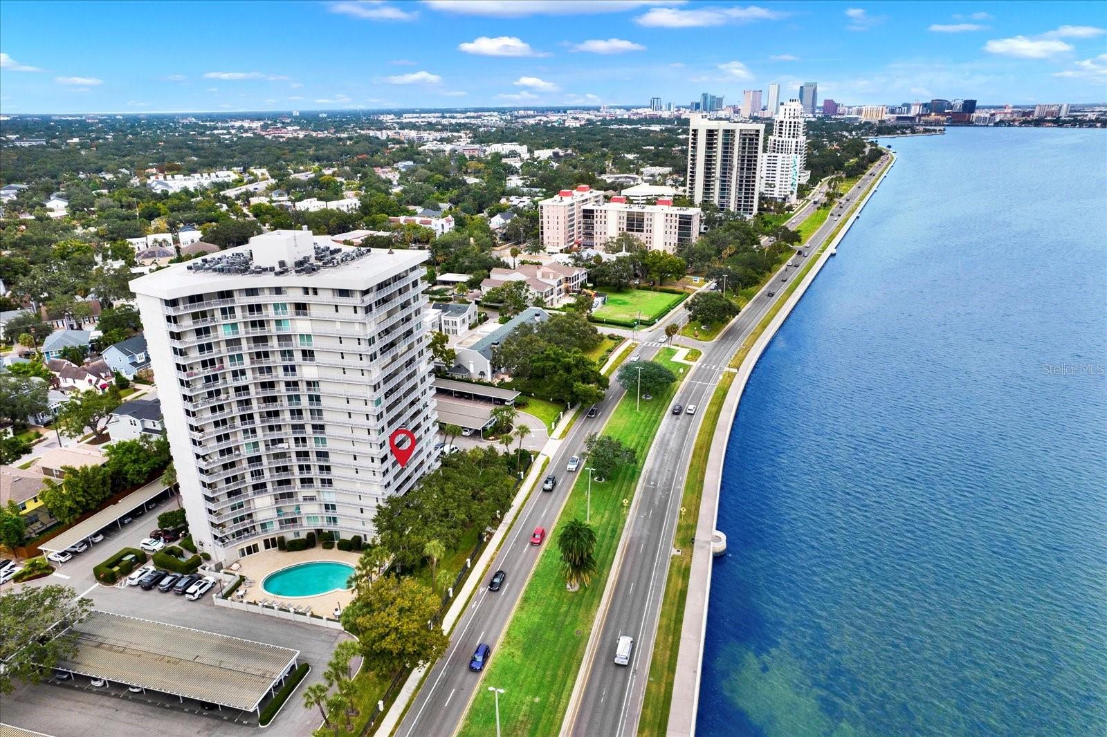 BAYSHORE DIPLOMAT A CONDOMINIU - Residential