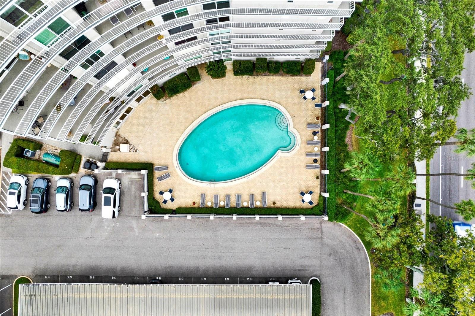 BAYSHORE DIPLOMAT A CONDOMINIU - Residential