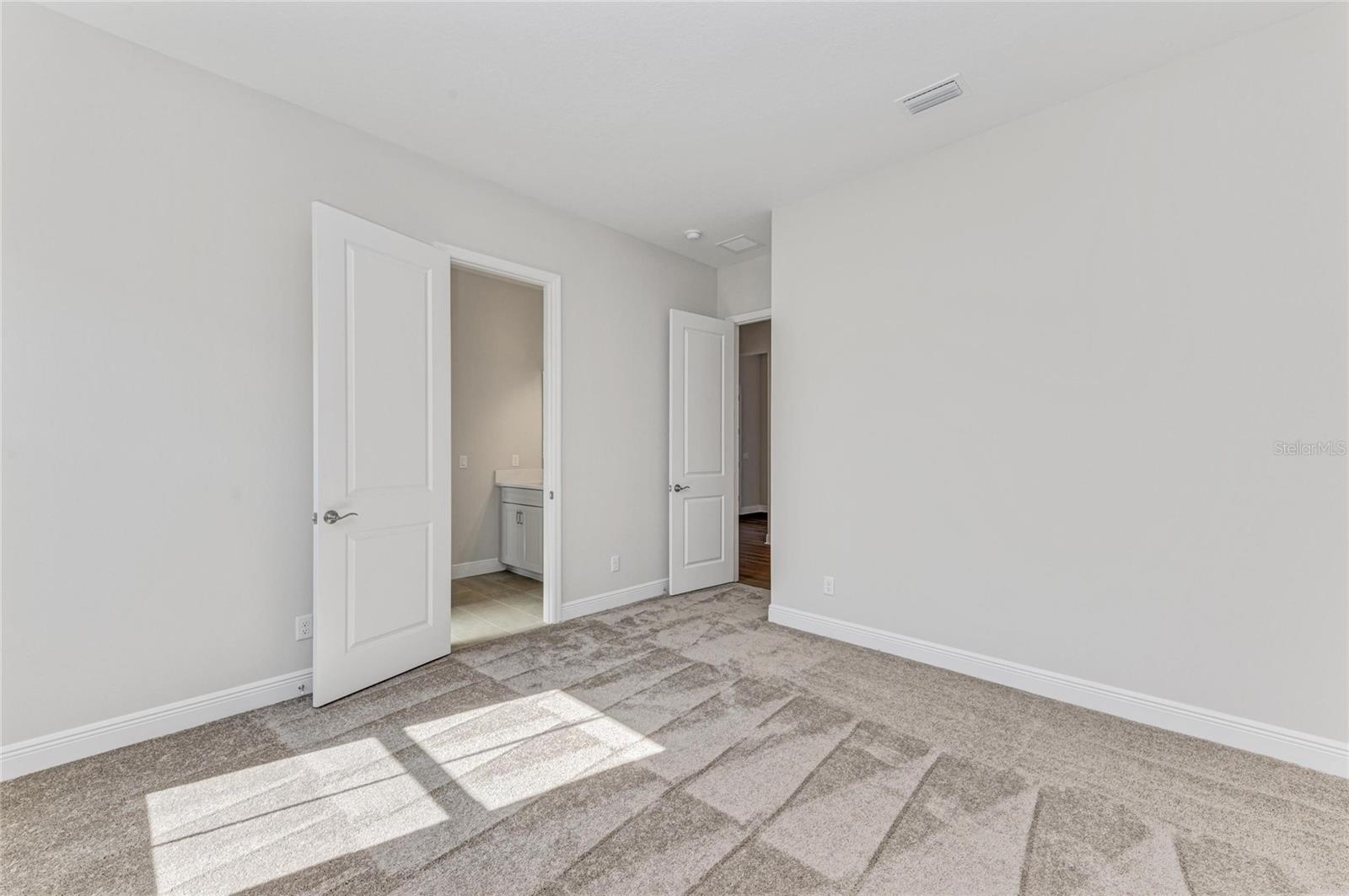 WELLEN PARK - Residential