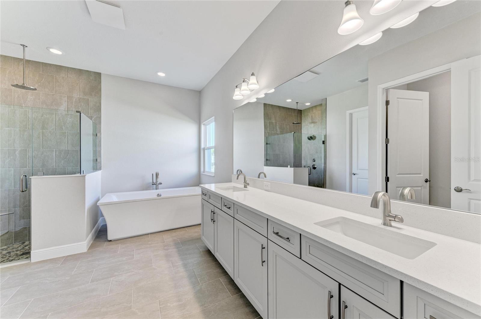 WELLEN PARK - Residential