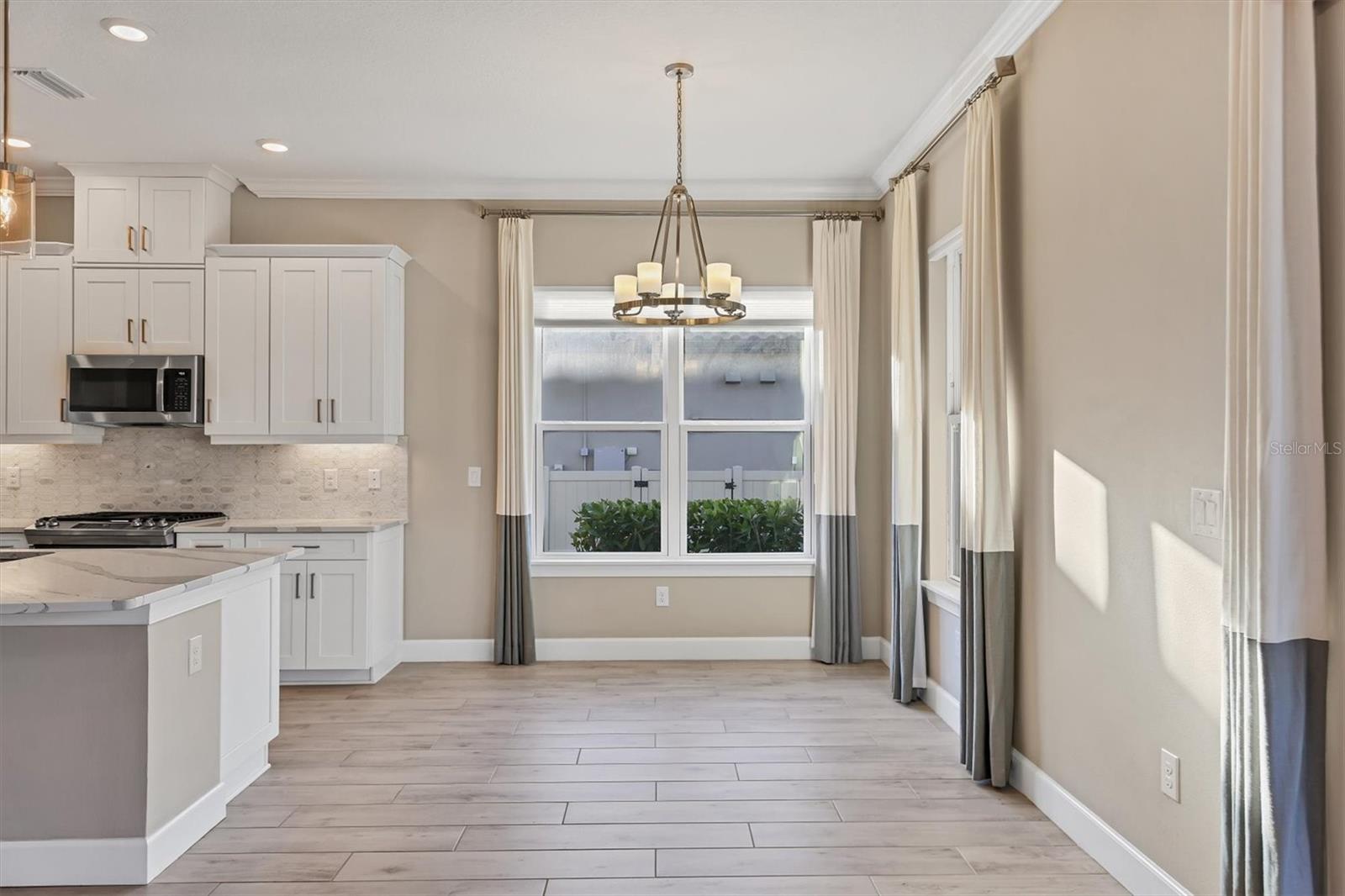 AZARIO ESPLANADE PH IV - Residential Lease