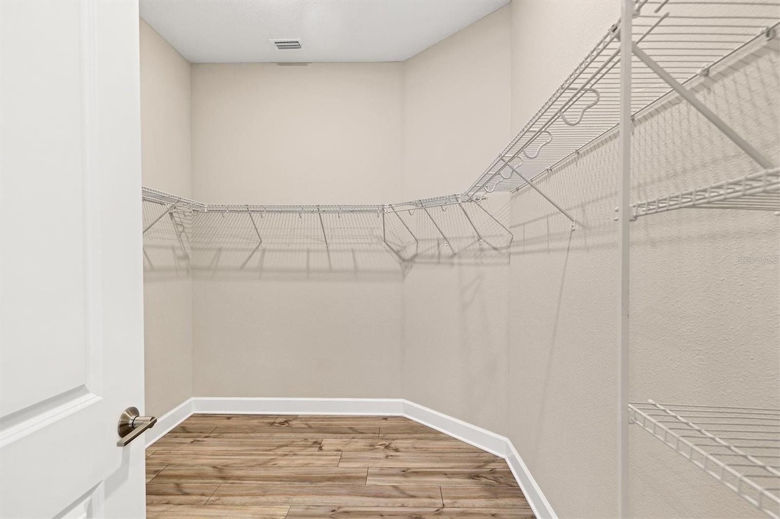 AZARIO ESPLANADE PH IV - Residential Lease