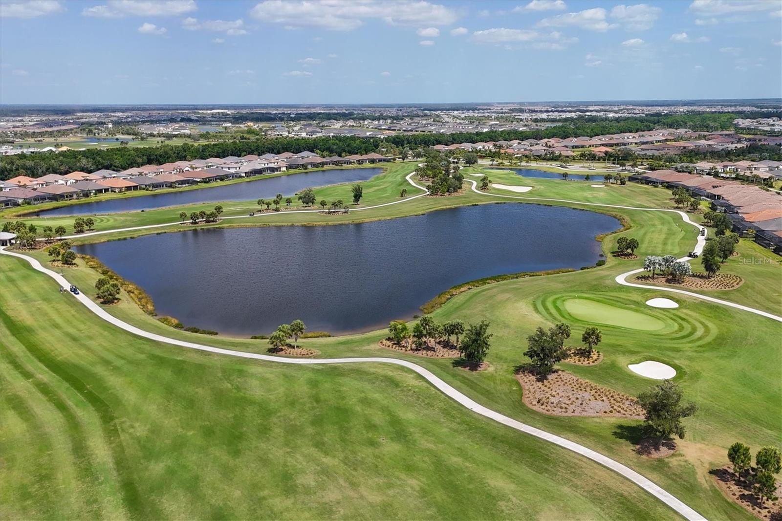 AZARIO ESPLANADE PH IV - Residential Lease