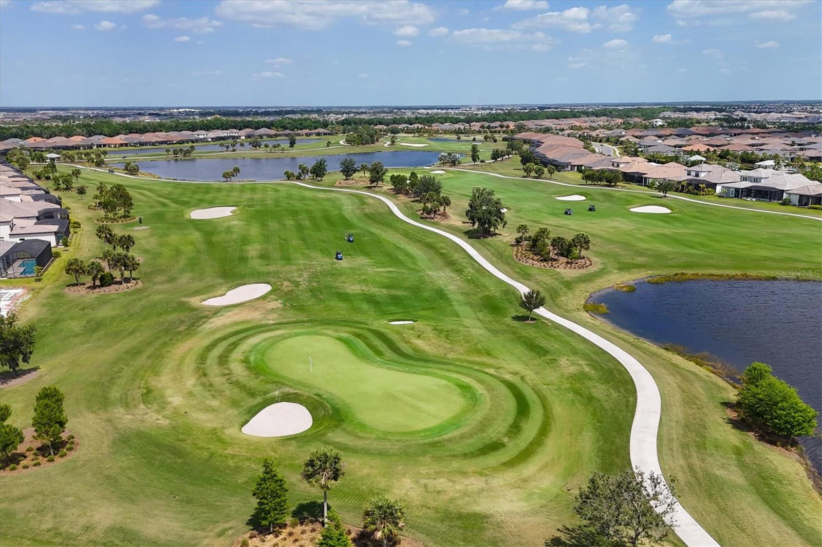 AZARIO ESPLANADE PH IV - Residential Lease