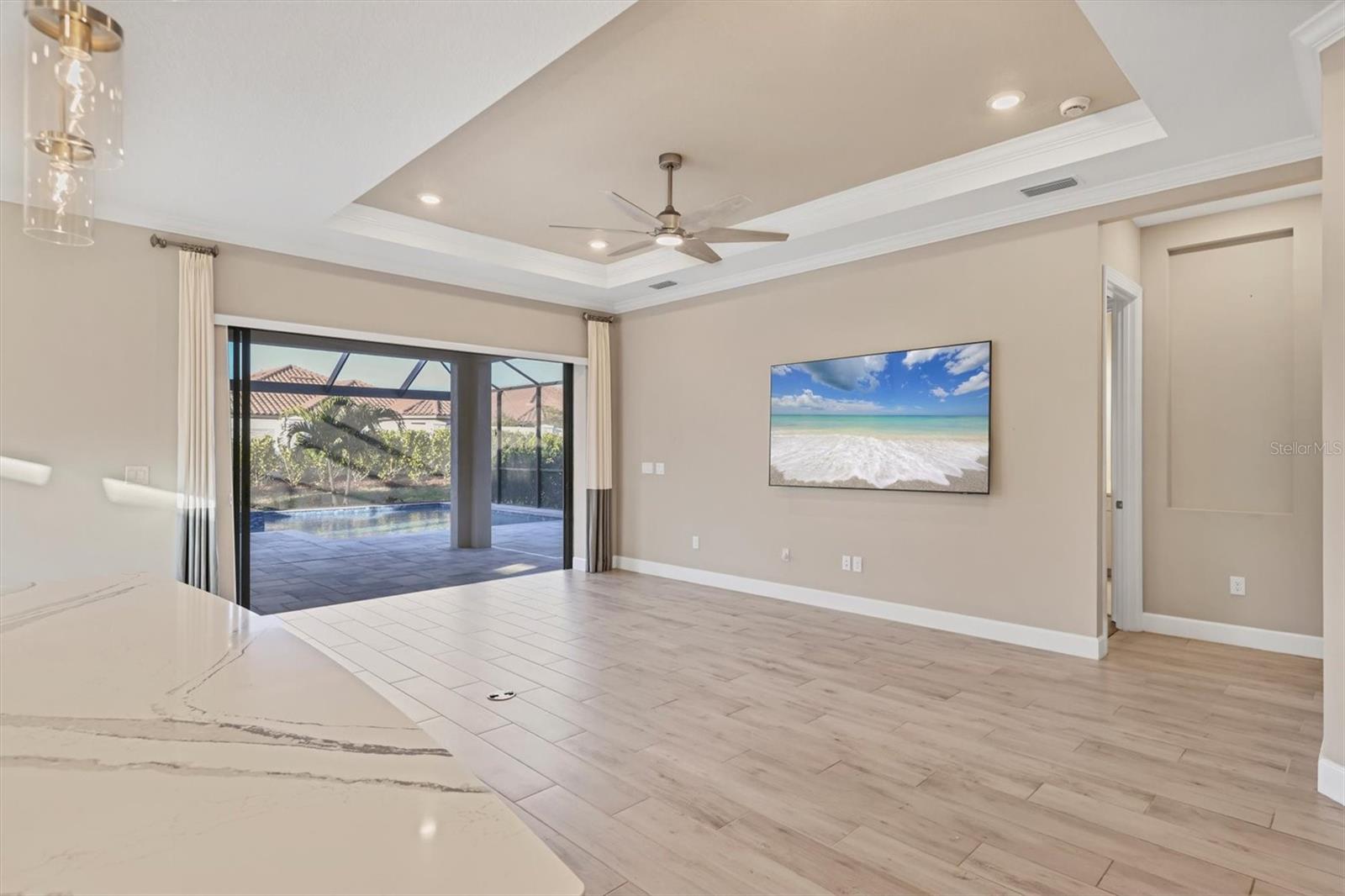 AZARIO ESPLANADE PH IV - Residential Lease