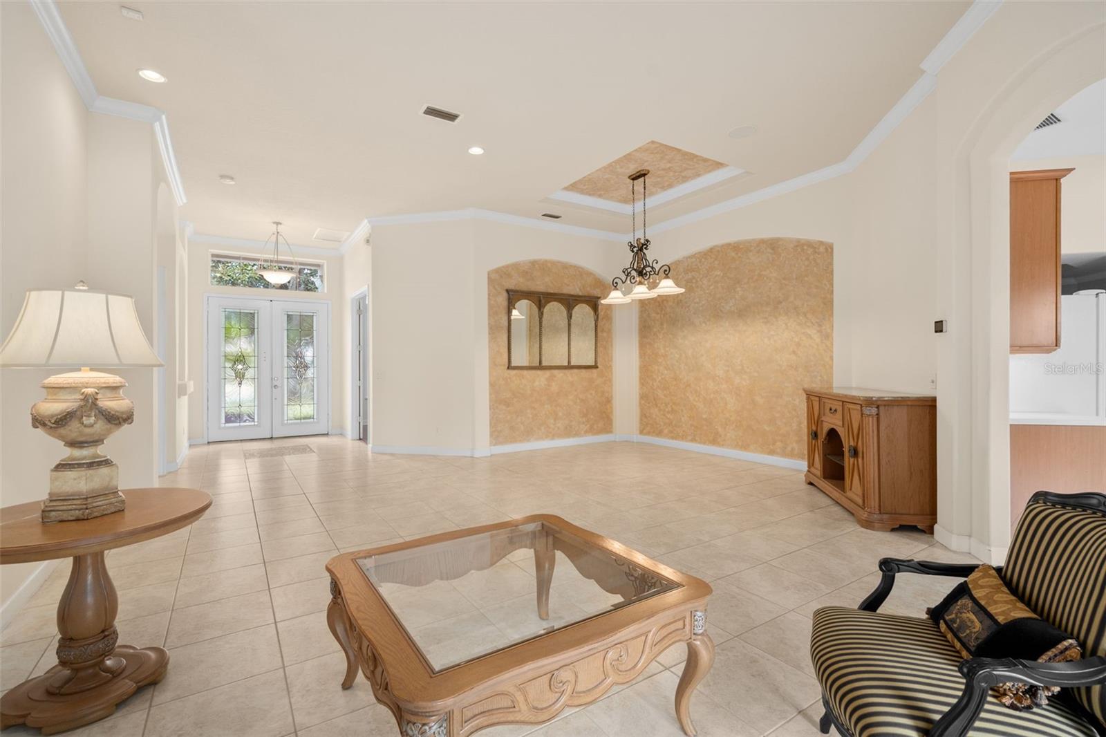 HIDDEN COVE - Residential