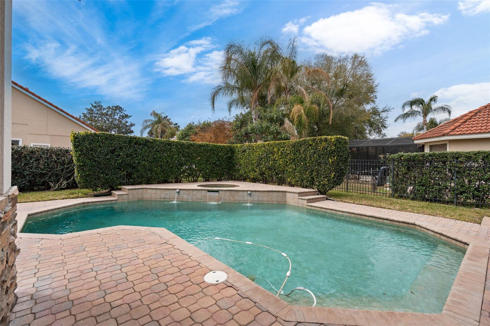 HIDDEN COVE - Residential