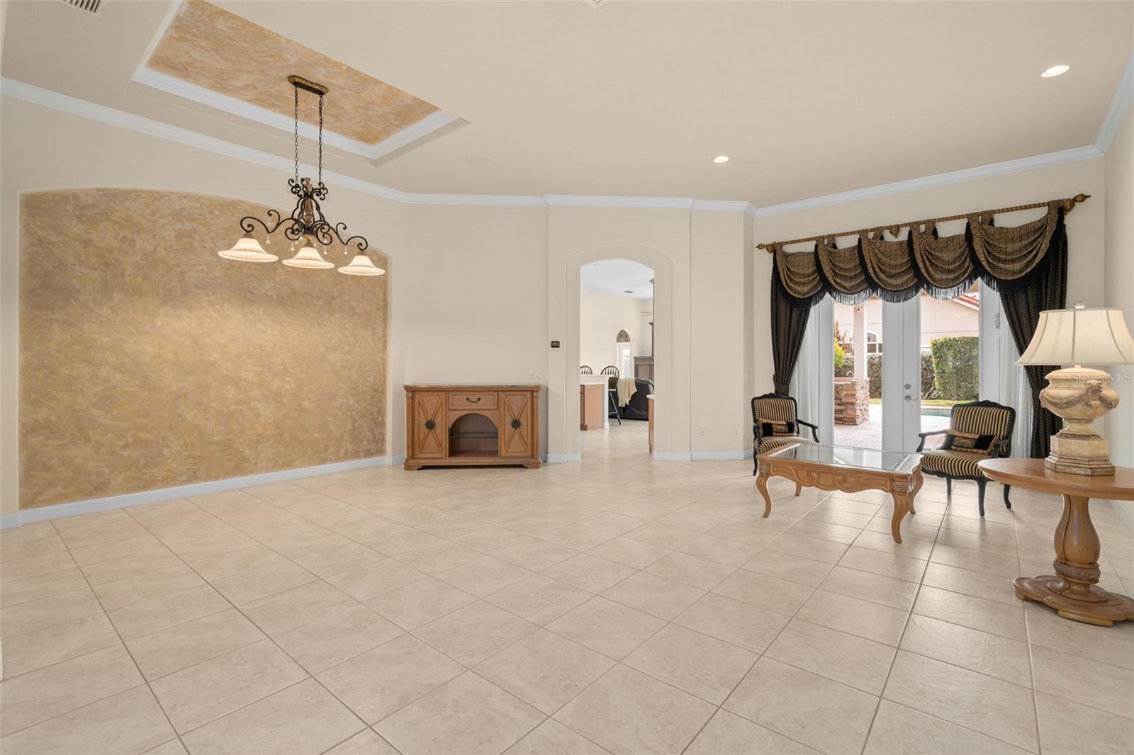 HIDDEN COVE - Residential