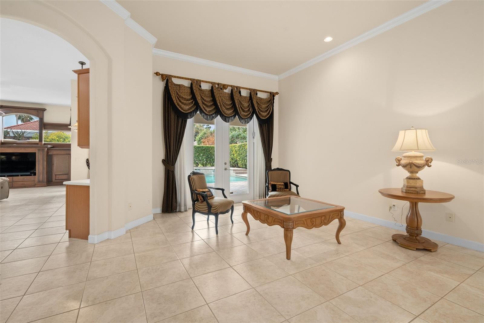 HIDDEN COVE - Residential