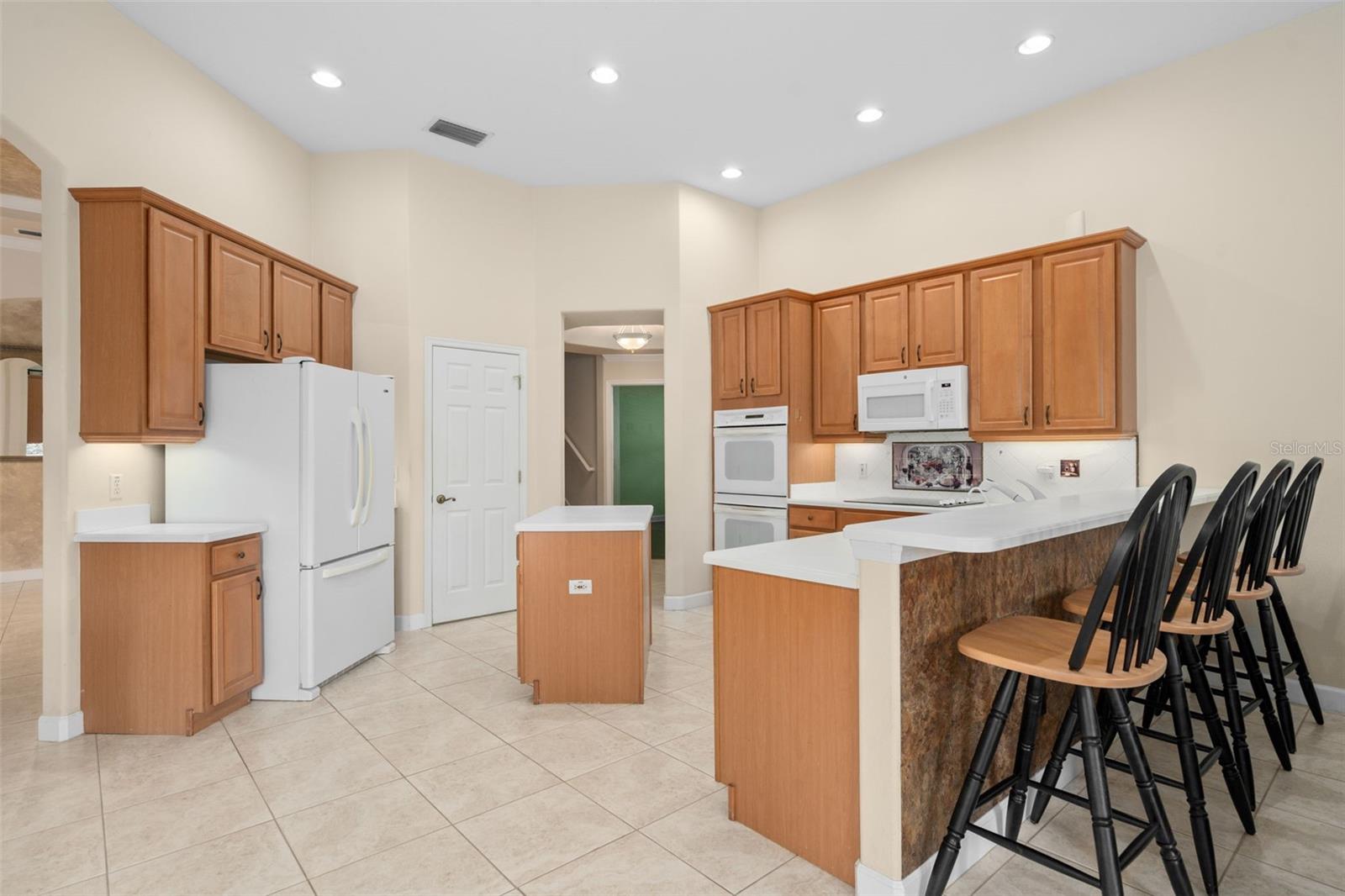 HIDDEN COVE - Residential