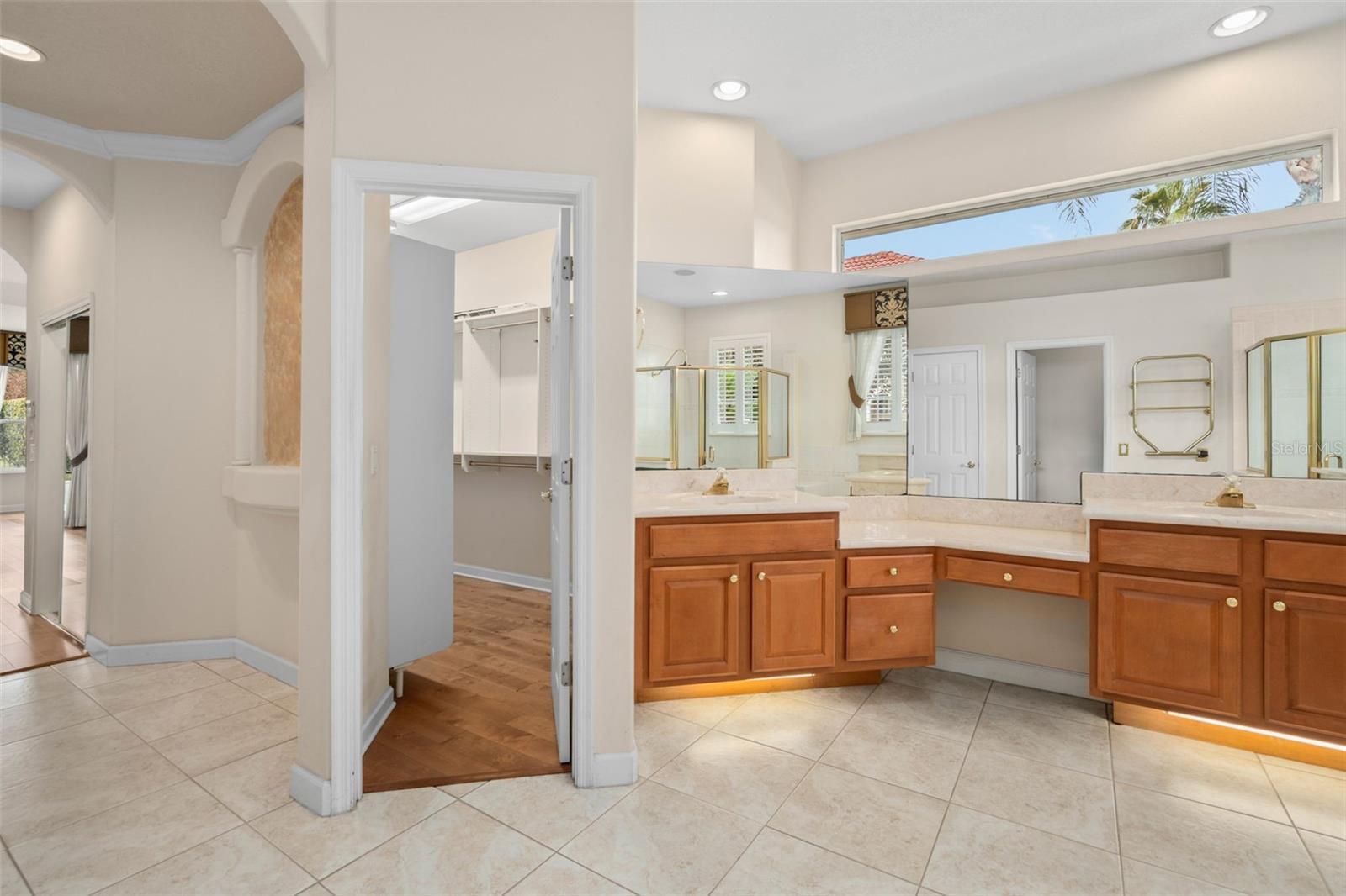 HIDDEN COVE - Residential