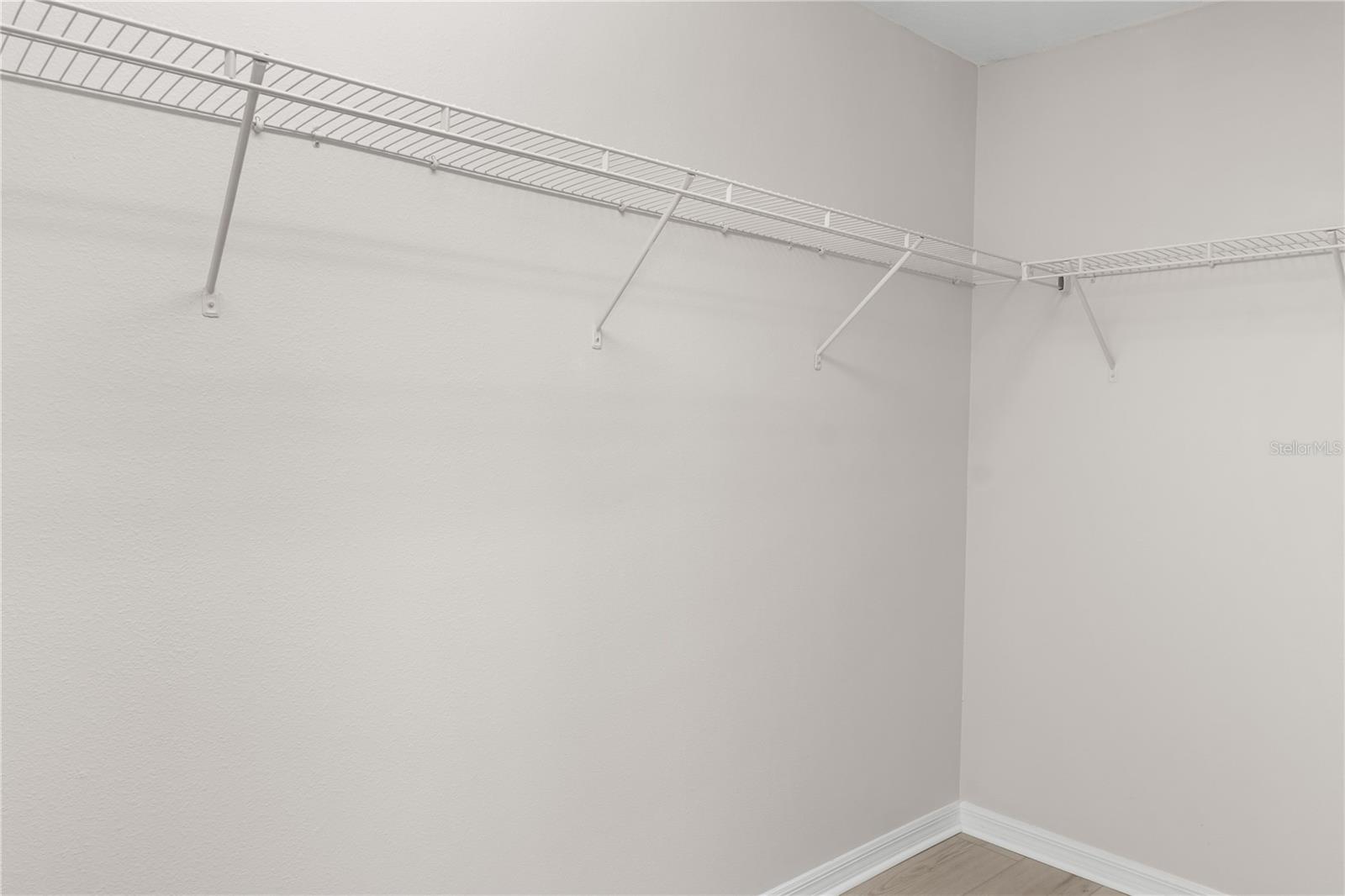 SOMMERSET CROSSING - Residential Lease