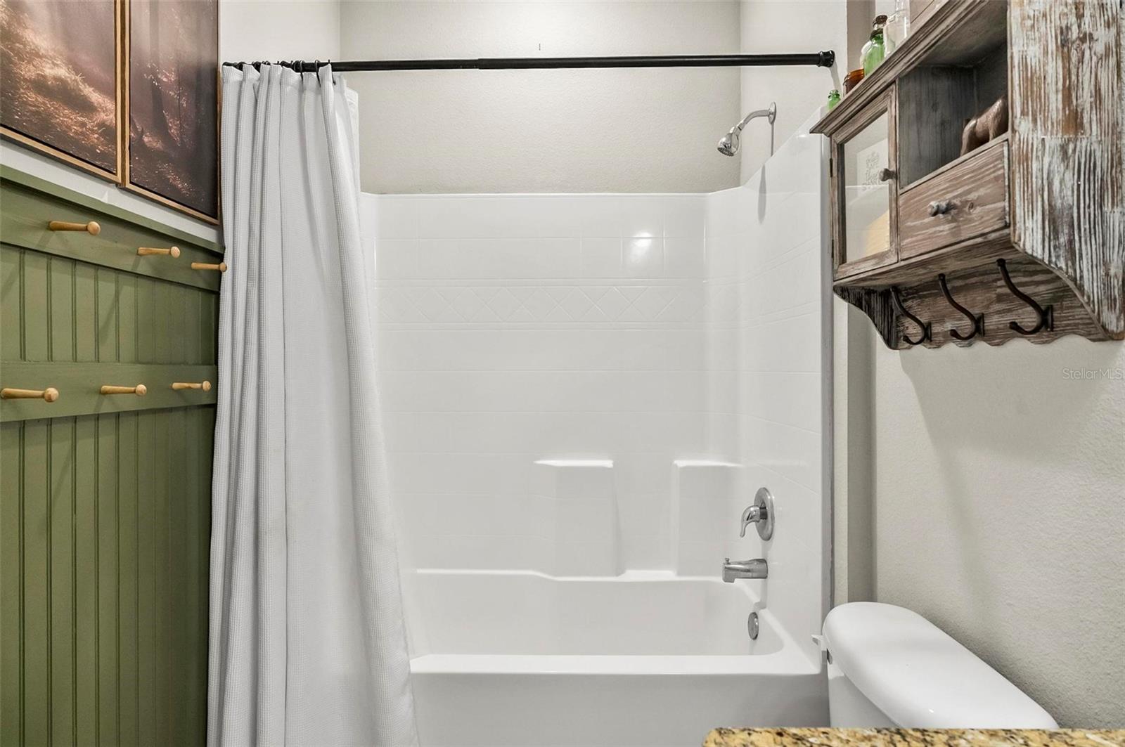 CAMPBELL RIDGE - Residential