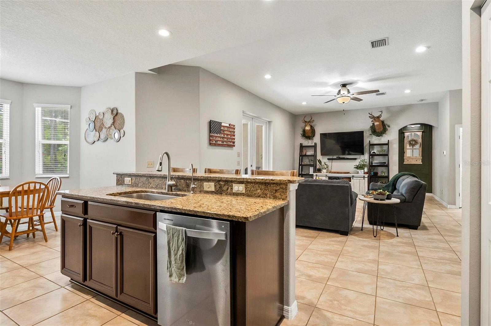 CAMPBELL RIDGE - Residential