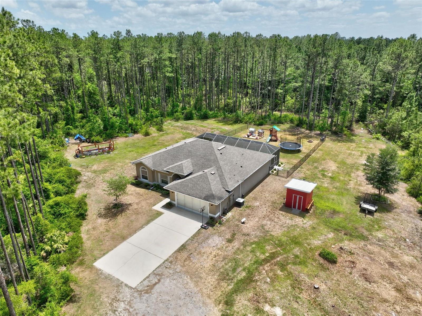 CAMPBELL RIDGE - Residential