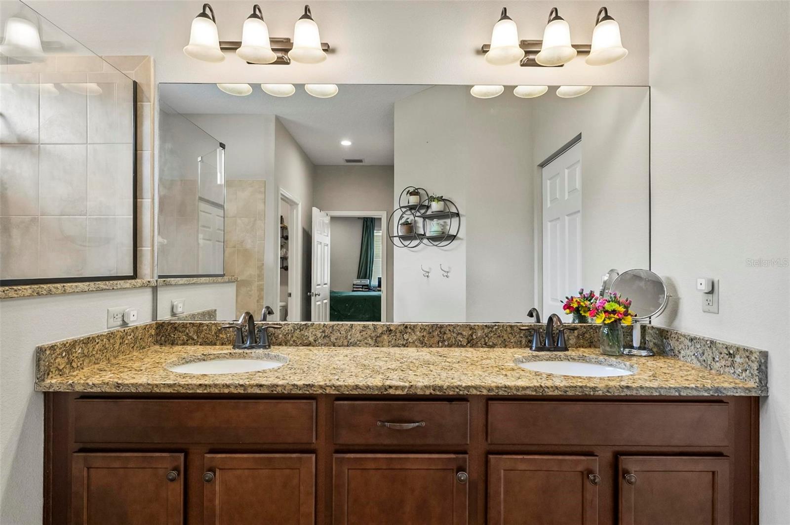 CAMPBELL RIDGE - Residential