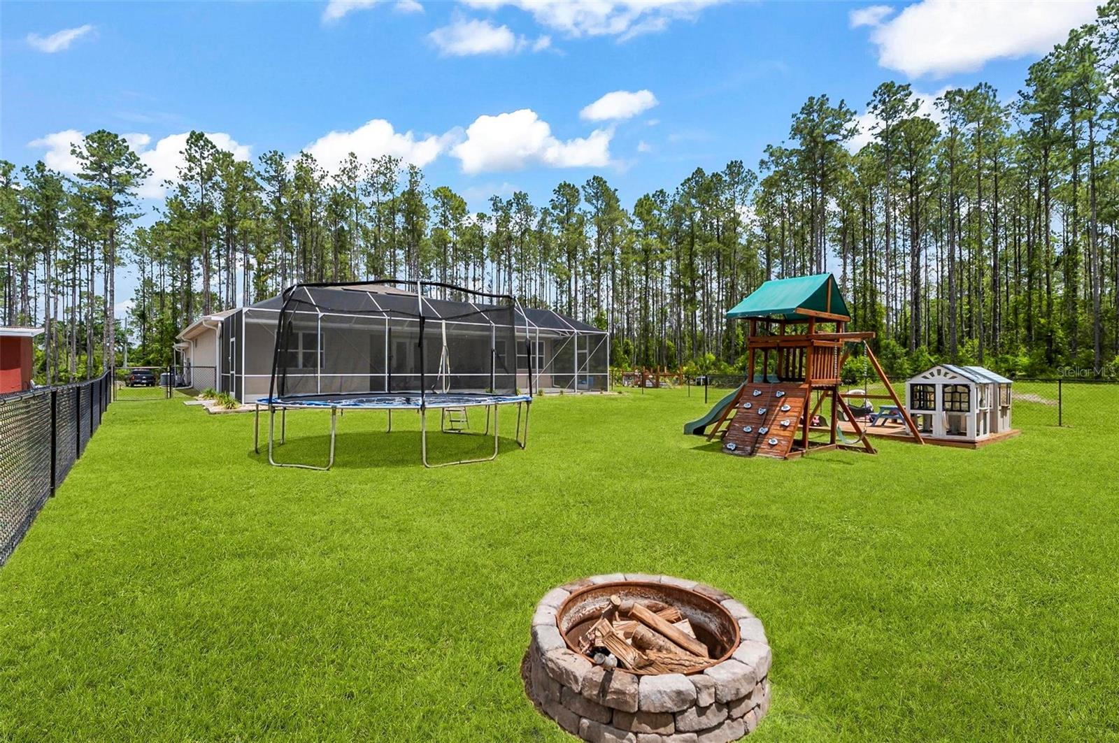 CAMPBELL RIDGE - Residential