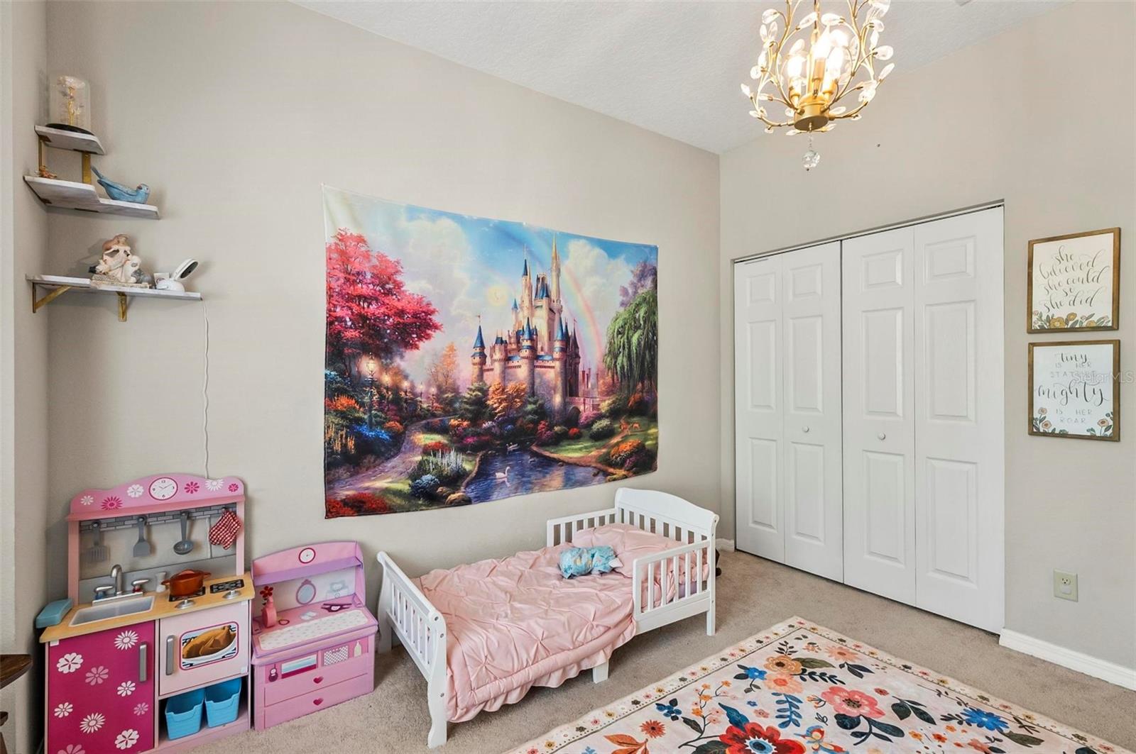 CAMPBELL RIDGE - Residential