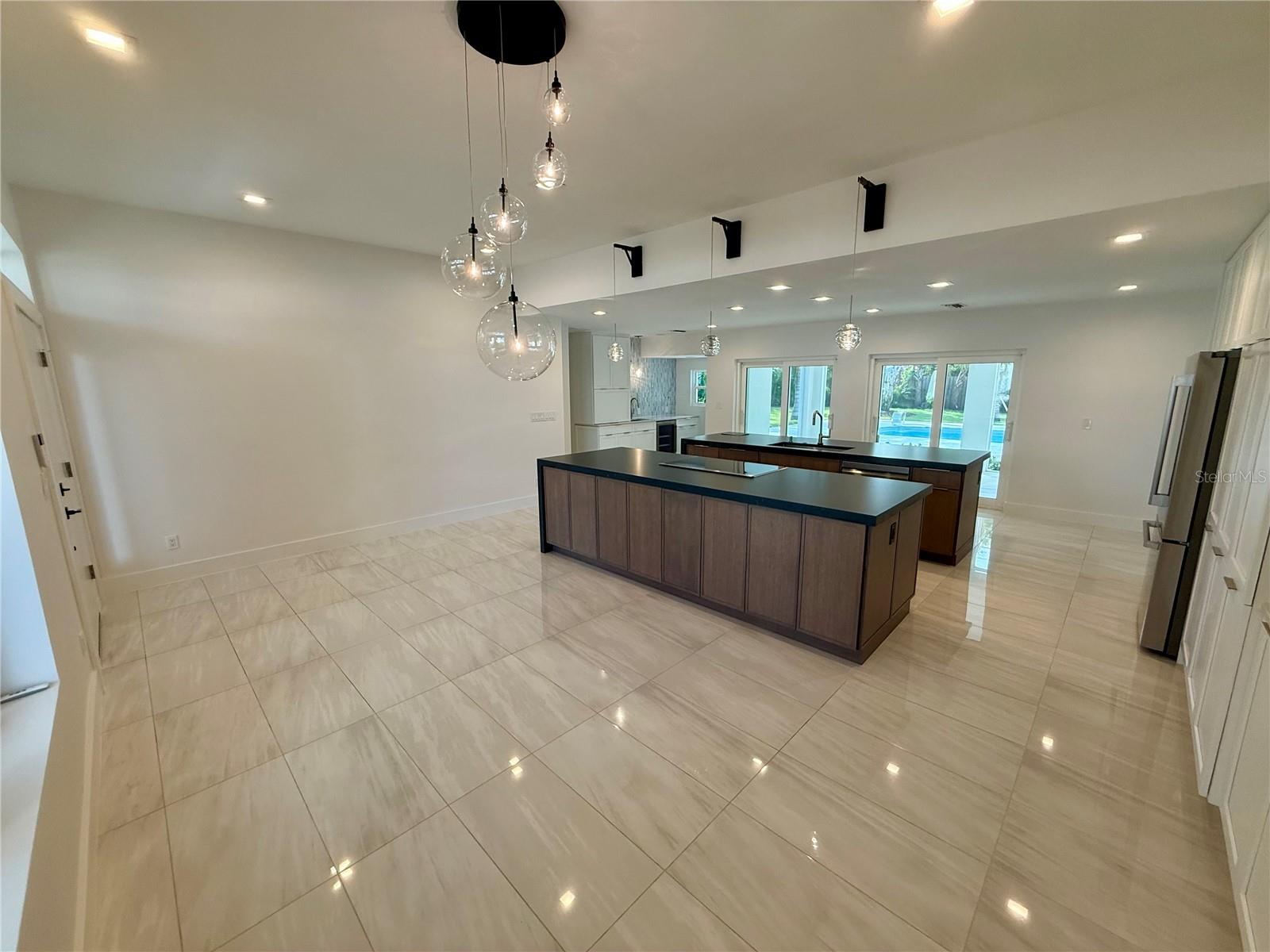 HARBOR ACRES - Residential Lease