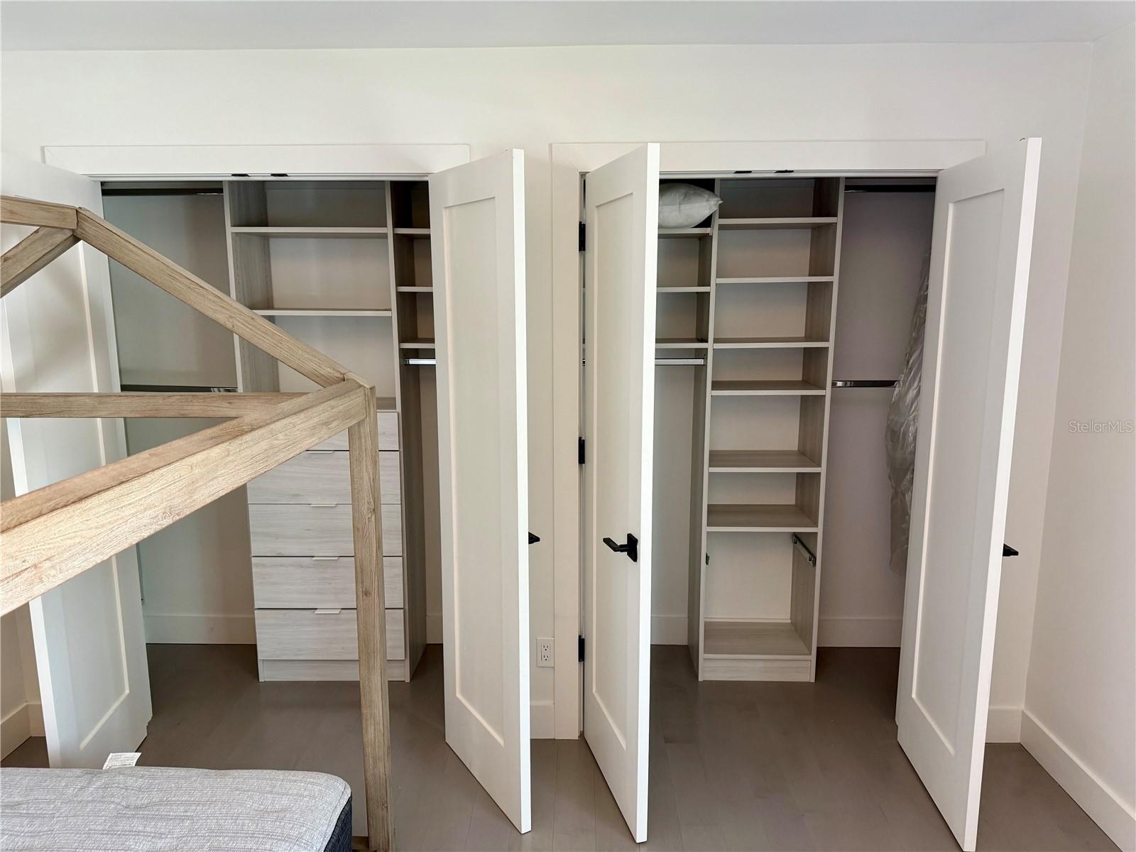 HARBOR ACRES - Residential Lease