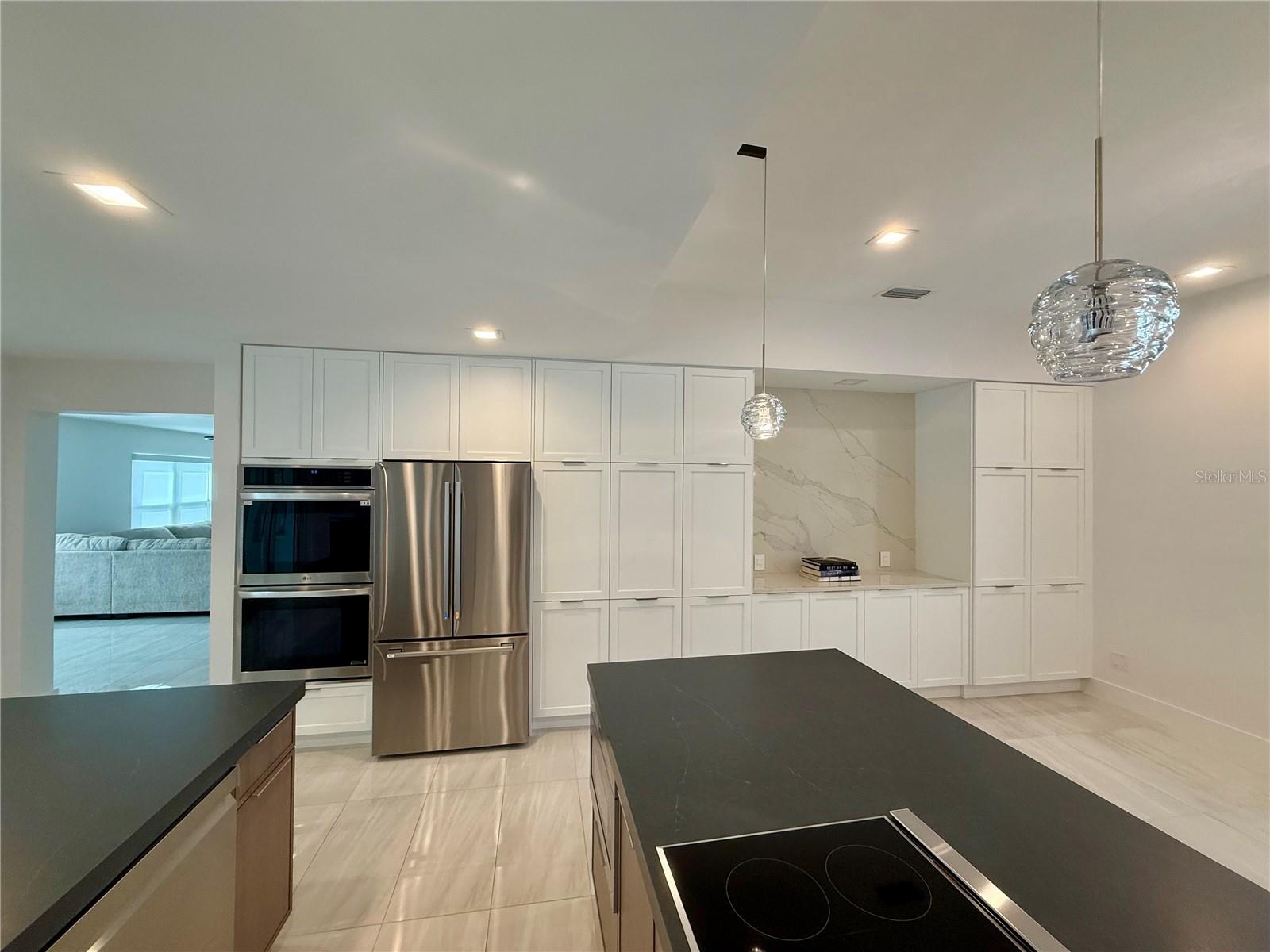 HARBOR ACRES - Residential Lease