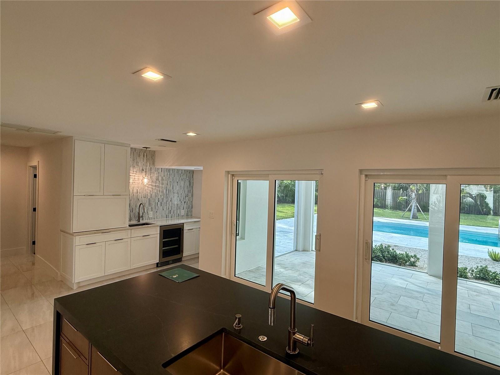 HARBOR ACRES - Residential Lease