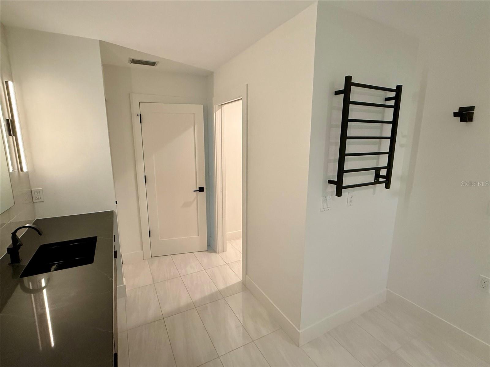 HARBOR ACRES - Residential Lease