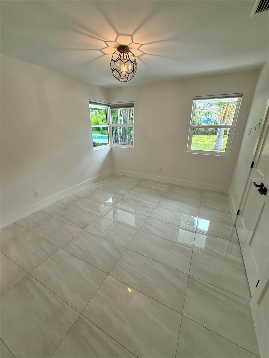 HARBOR ACRES - Residential Lease