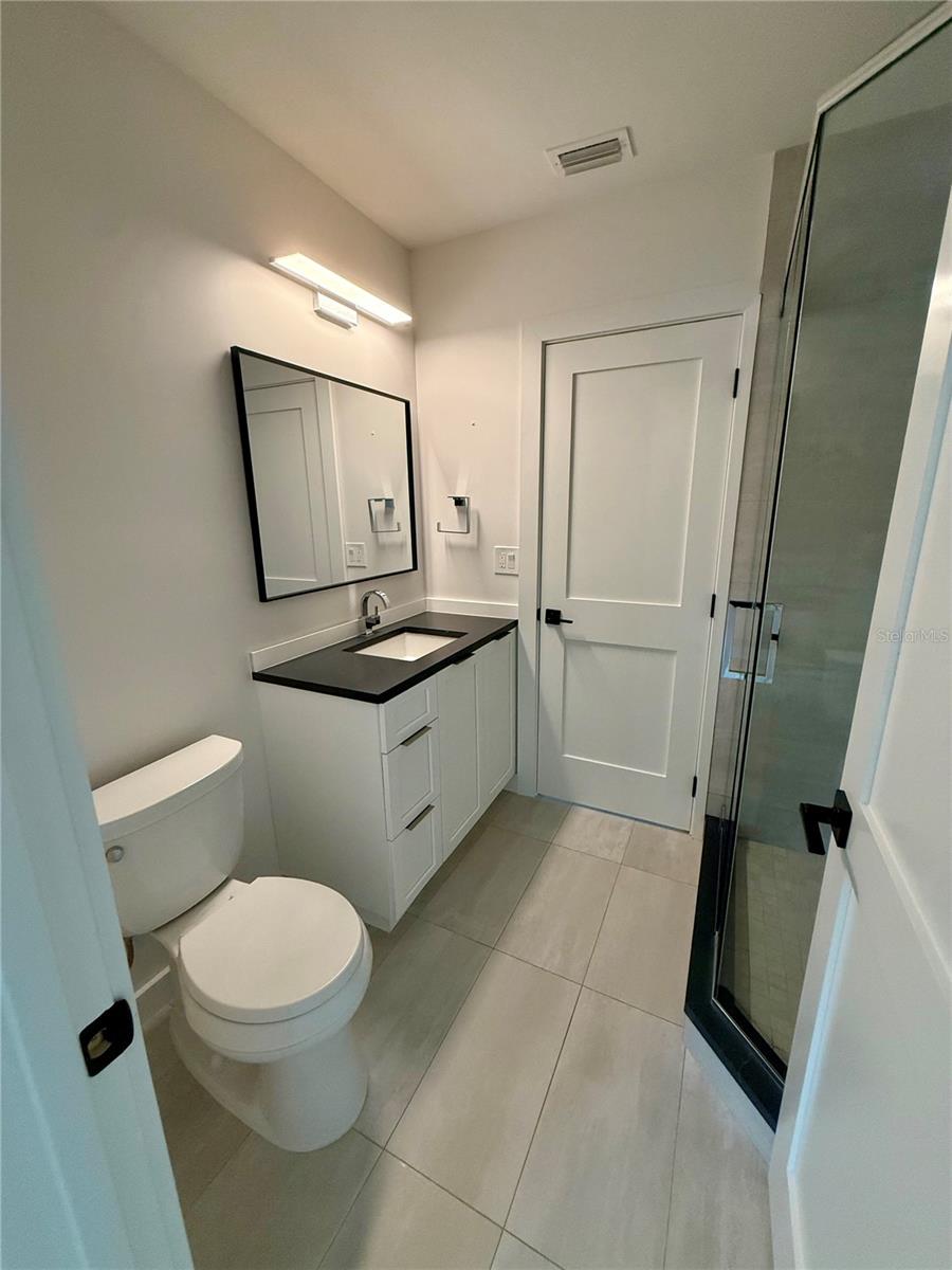 HARBOR ACRES - Residential Lease