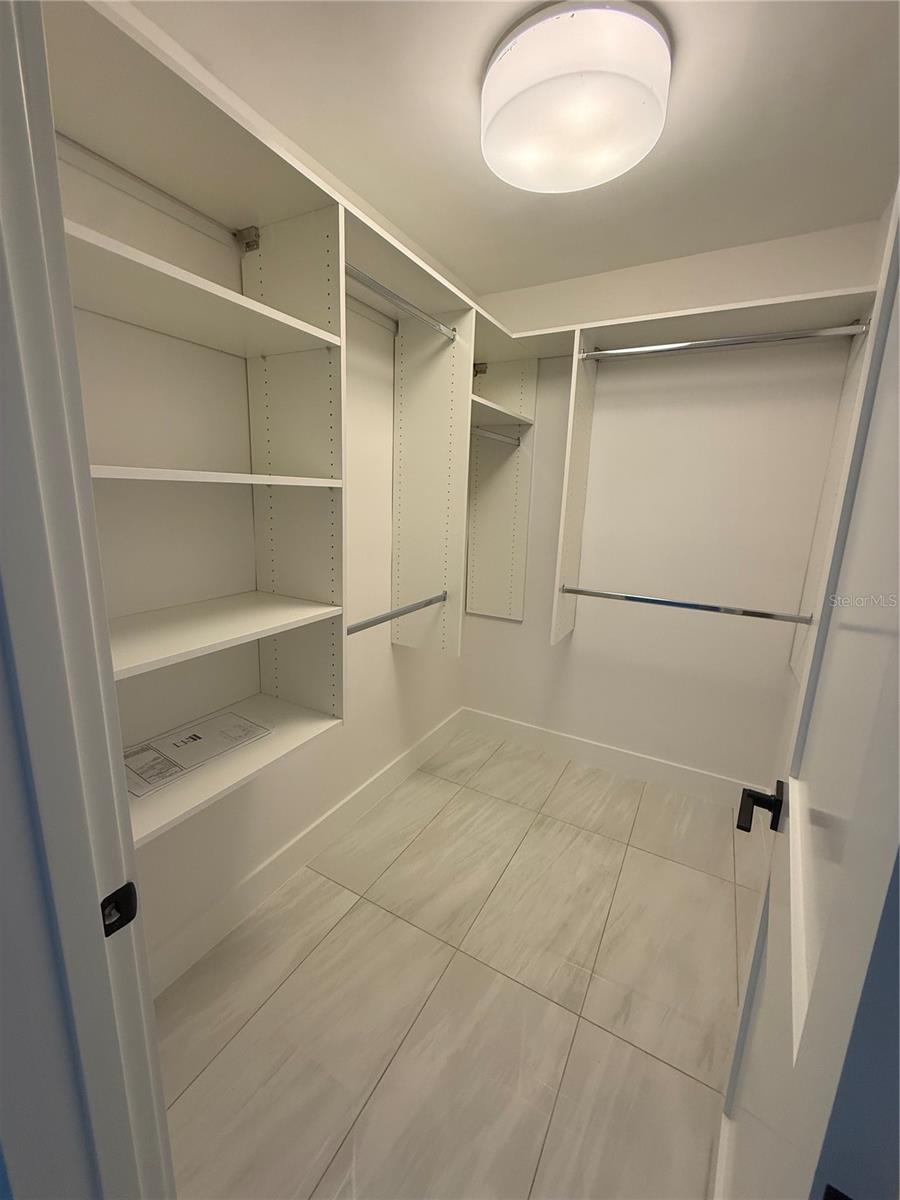 HARBOR ACRES - Residential Lease