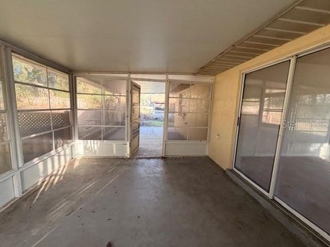 Tiny photo for 6215 SE 125th Place, Belleview, FL 34420 (MLS # OM720014)